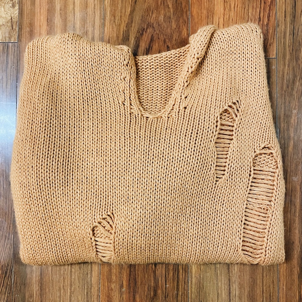 One Size Women’s American Eagle Ripped Knit Hoodie